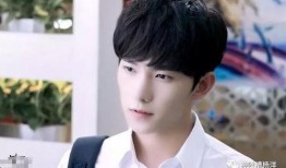 龚俊爆料女友是谁啊视频,揭秘神秘女友真实身份！”