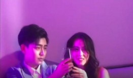 制片人爆料情侣视频