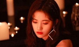 鞠婧祎行程爆料视频播放,揭秘女神的忙碌日常