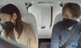 二代团团内情侣爆料视频,甜蜜瞬间，甜蜜回忆