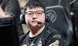 圈内人爆料uzi回归lpl,电竞圈沸腾